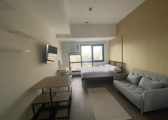Aparthotel Cozy Fully Furnished Qc With Skyline View Manila