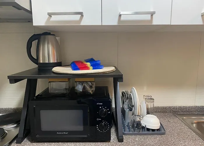 Cozy Fully Furnished Qc With Skyline View Aparthotel