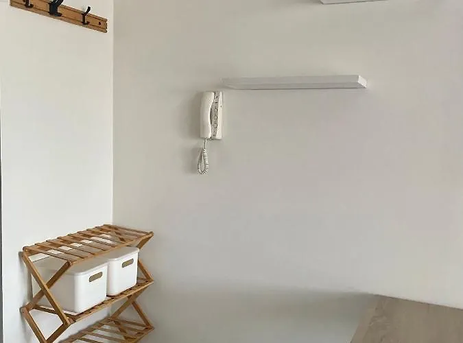 Aparthotel Cozy Fully Furnished Qc With Skyline View *